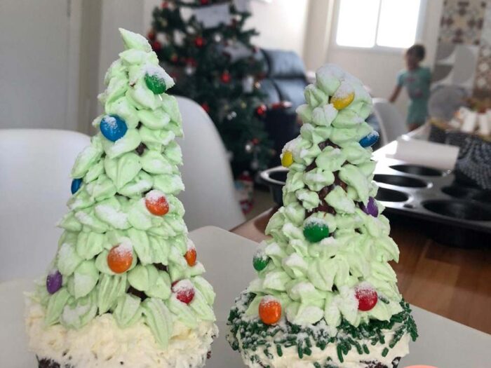 🎄 Cupcakes de Natal de Chocolate, Decoração Árvore de Natal
