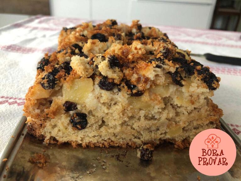 🍎 Bolo de Aveia e Frutas, Maçã, Banana e Uvas Passas!