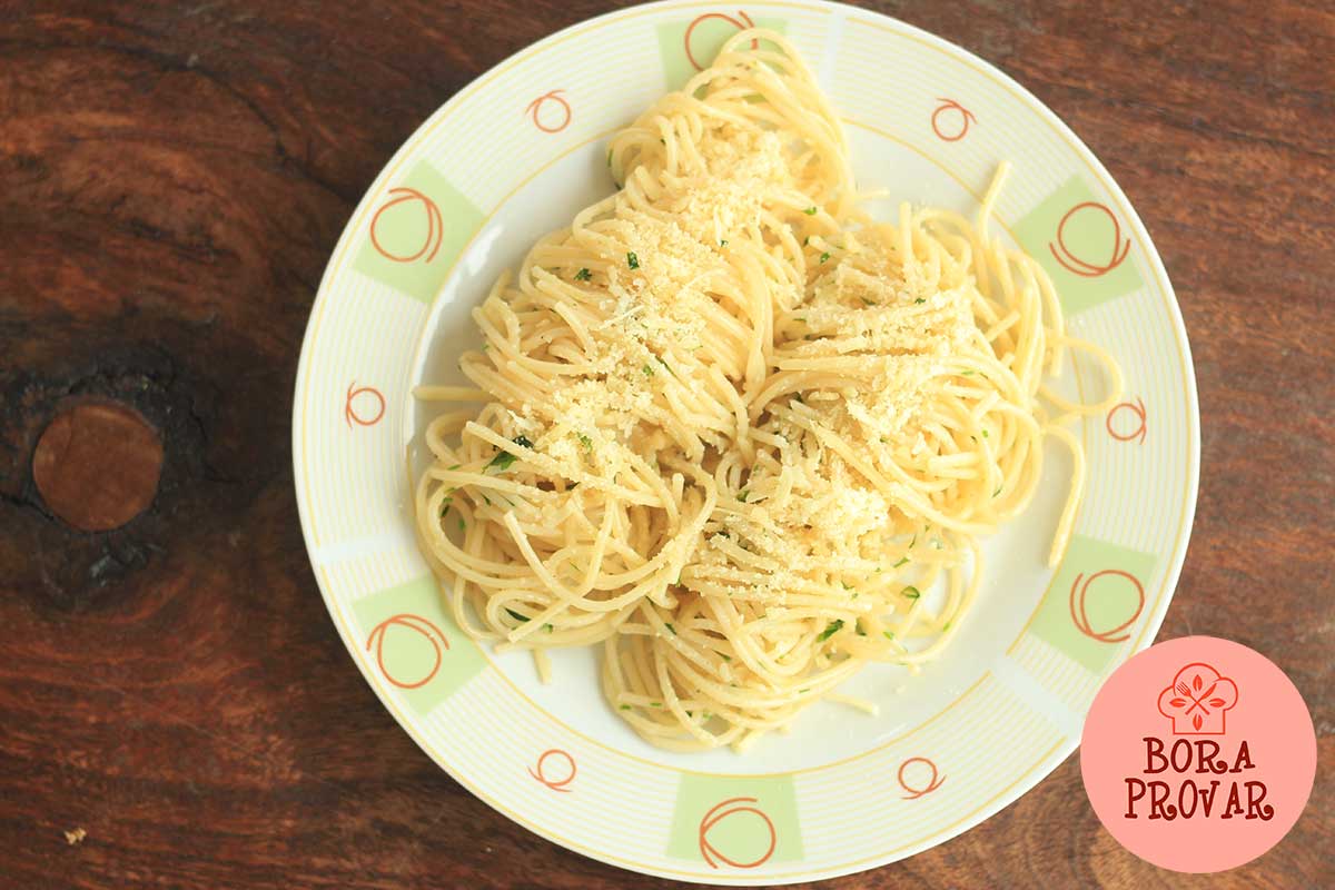 espaguete-alho-oleo