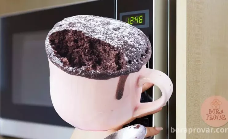 Receita de Brownie de Nescau Caneca no Microondas