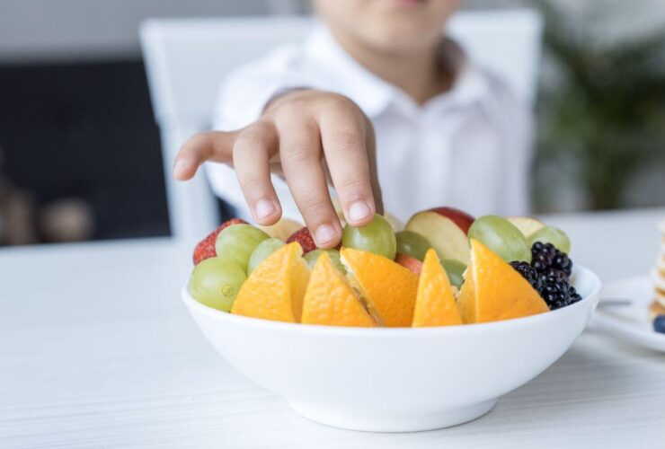 como incluir frutas e verduras no cardápio do seu filho