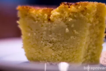 Receita de Bolo de fubá cremoso light com ricota