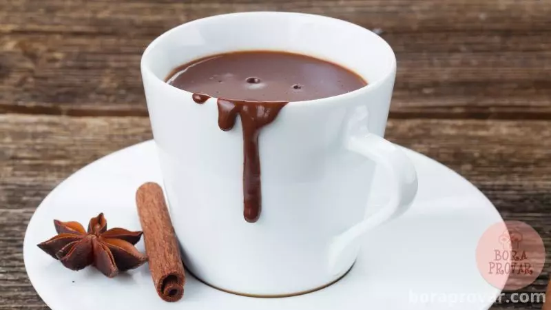 Como Fazer Chocolate Quente Cremoso
