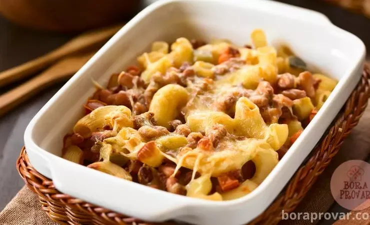 Receita de Macarrão com Carne Moída e Queijo Mussarela