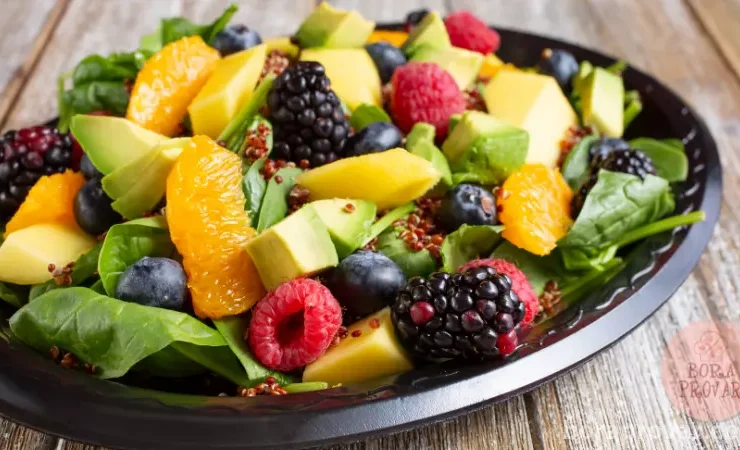 como fazer Salada Tropical Simples com Frutas