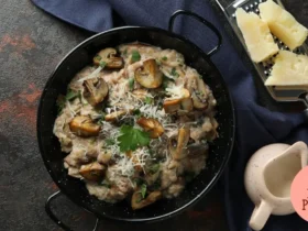 Risoto de Queijo Brie e Cogumelos