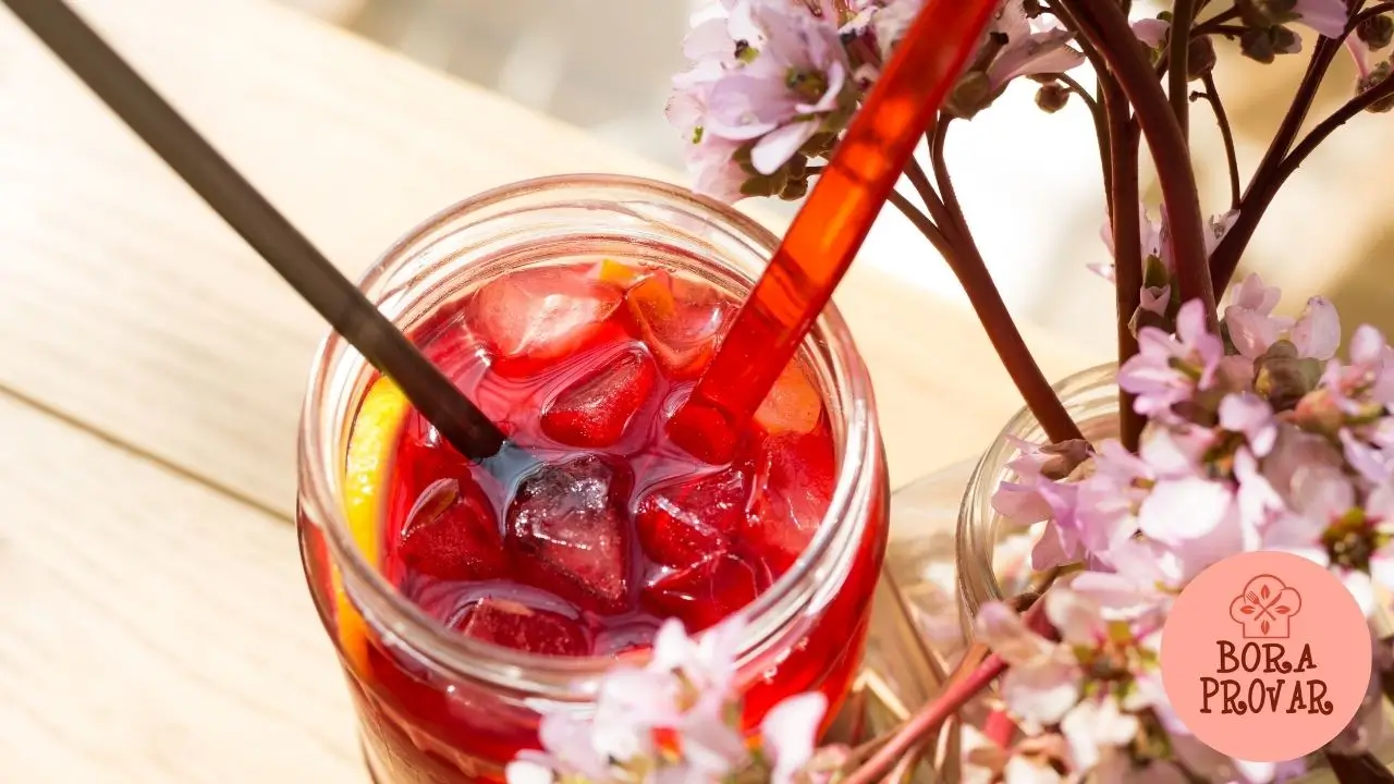 Chá Gelado de Hibisco e Laranja