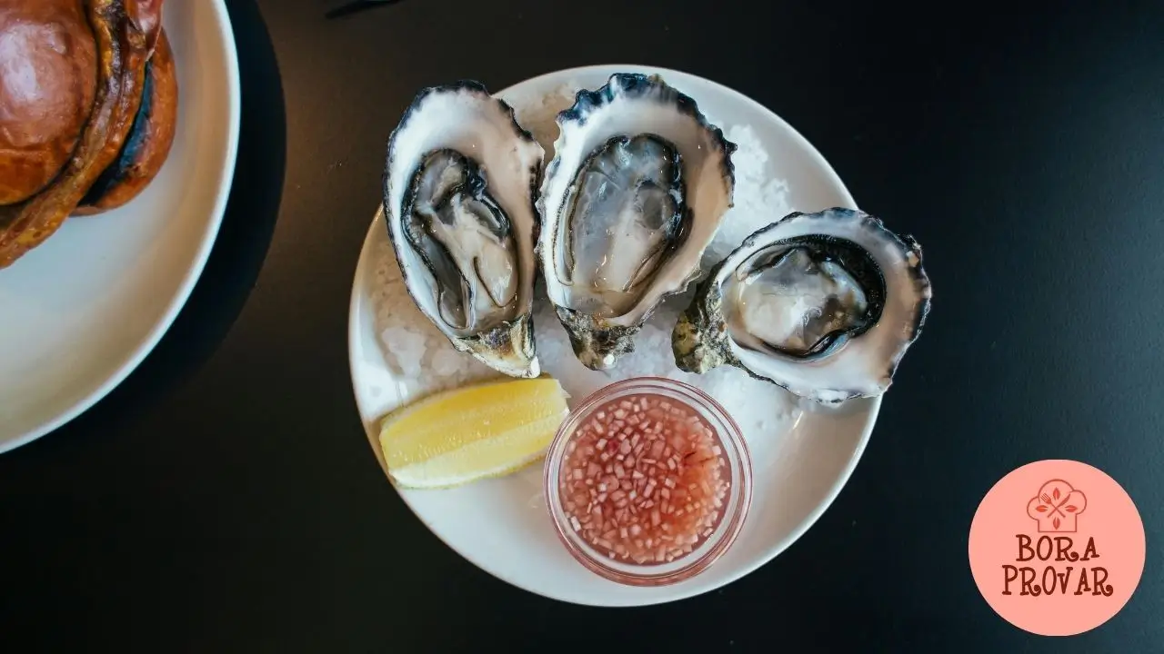 Ostras Frescas com Molho de Mignonette