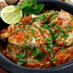 Ensopado de Tainha com Tomate e Coentro