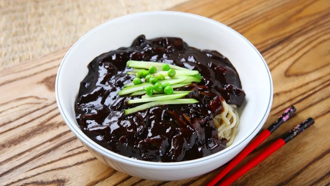 Jajangmyeon