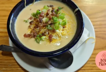 Sopa de Mandicoca com Carne Seca