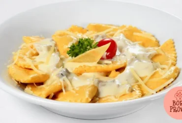 Mezzaluna de Linguiça Blumenau com Creme de Ricota