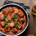 Kefta – Almôndegas Marroquinas com Molho de Tomate