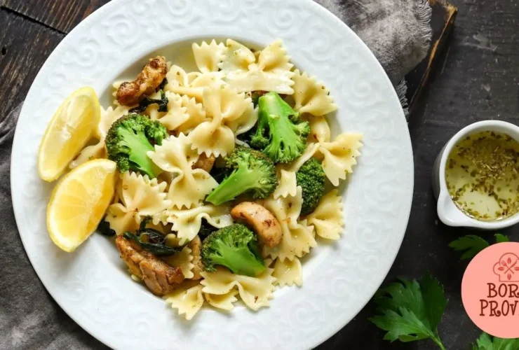 Salada de Macarrão "Lacinho" (Farfalle)