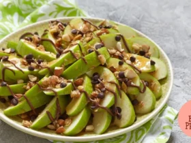 Apple Nachos - Fatias de Maçãs com Pasta de Amendoim e Granola