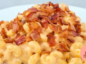 Mac & Cheese com Levedura Nutricional e Bacon